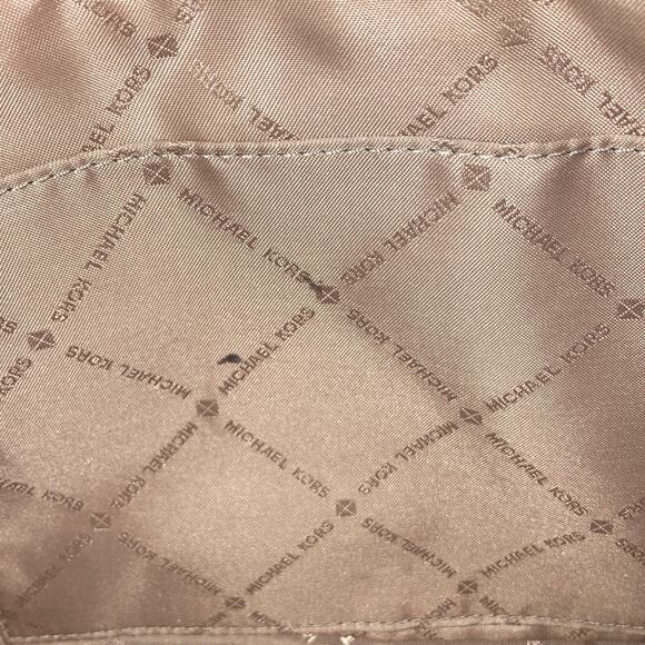 MICHAEL KORS, SMALL WINE SAFFIANO LEATHER CROSSBODY BAG - Picture 10 of 14